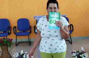  Cuidado integral: Paraná já distribuiu 400 mil Cadernetas de Saúde da Pessoa Idosa